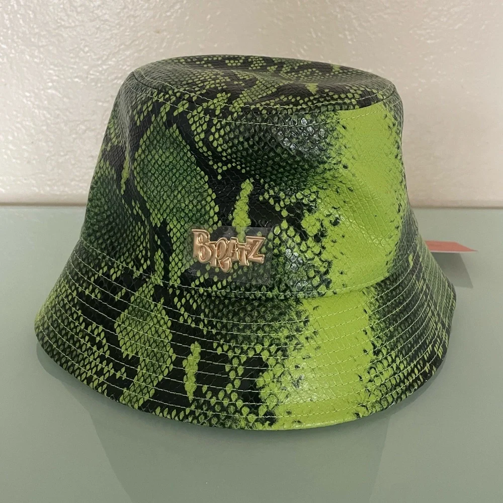 Cult Gaia Green Snake Print Hat MAKE AN OFFER - Picture 1 of 3
